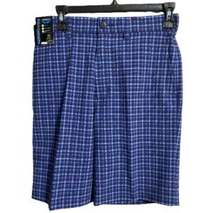 Roundtree & Yorke Performance Blue Plaid Men’s Shorts Size 28 Inseam 9 in.